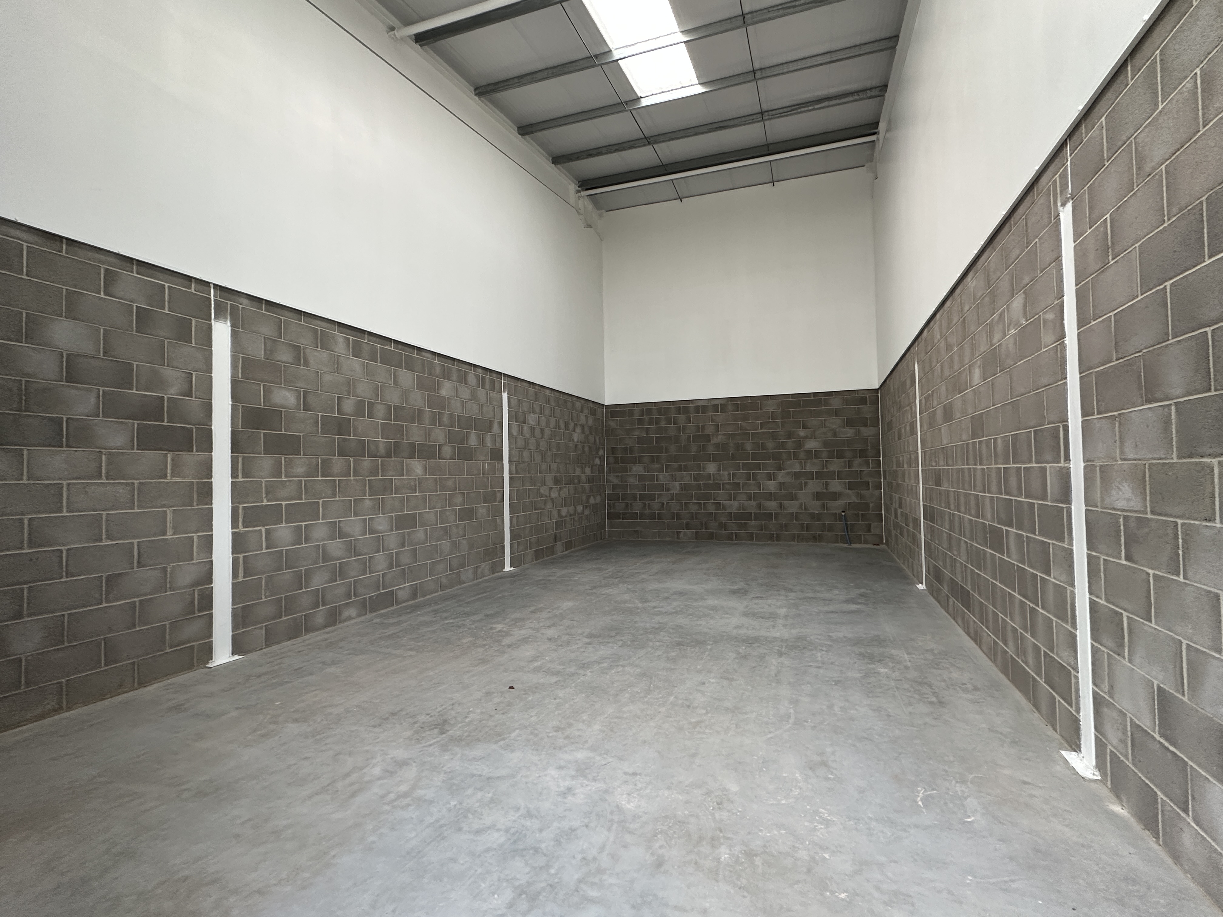 Industrial Unit in Exeter - photo 3